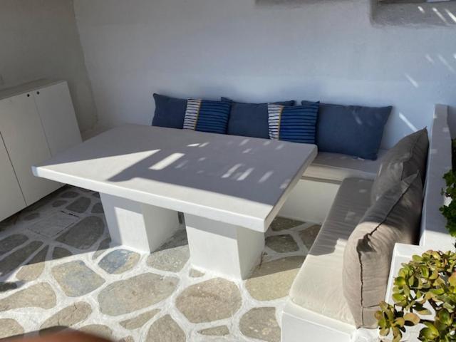 Smart Cozy 4 Pers. Apart. In Costa Ilios Myconos Apartment